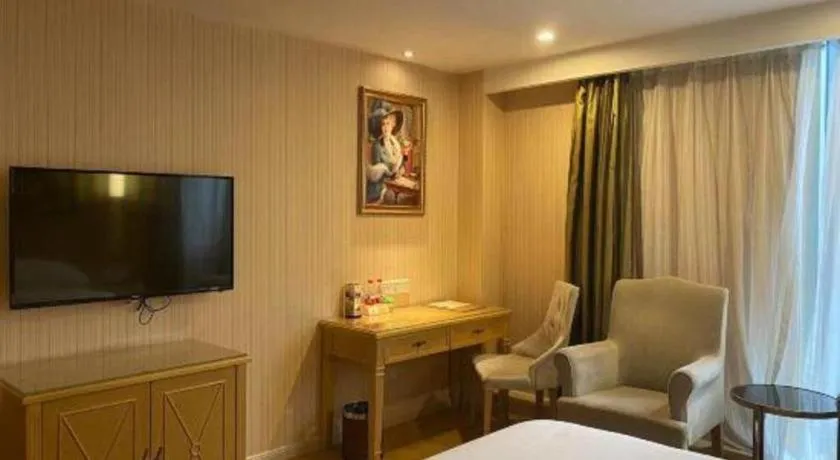 Vienna Hotel Chengdu Chadianzi Toursim Center