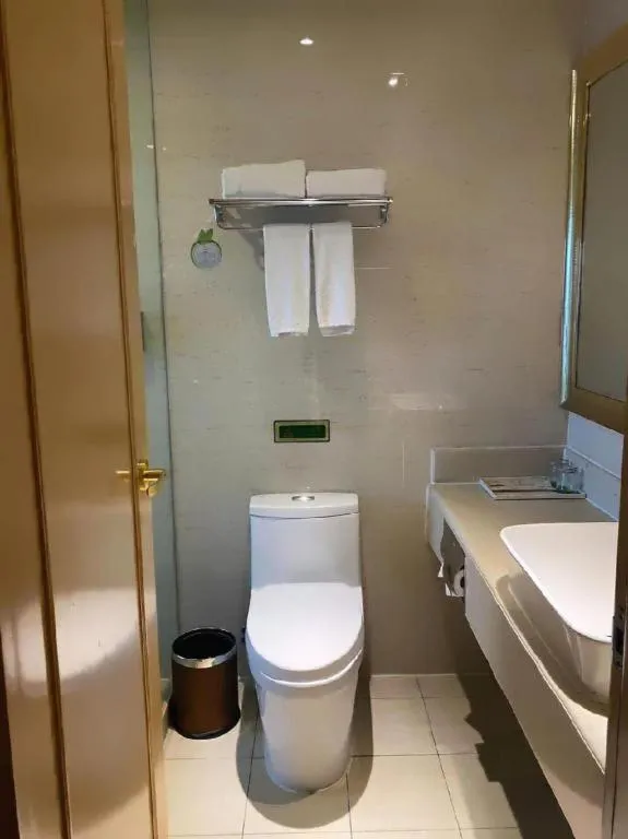 Vienna Hotel Chengdu Chadianzi Toursim Center