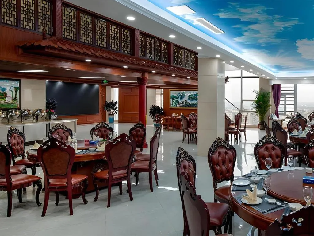 Vienna Hotel Chengdu Chadianzi Toursim Center