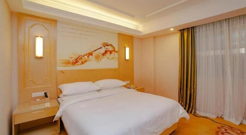 Bed in Vienna Hotel Chengdu Chadianzi Toursim Center
