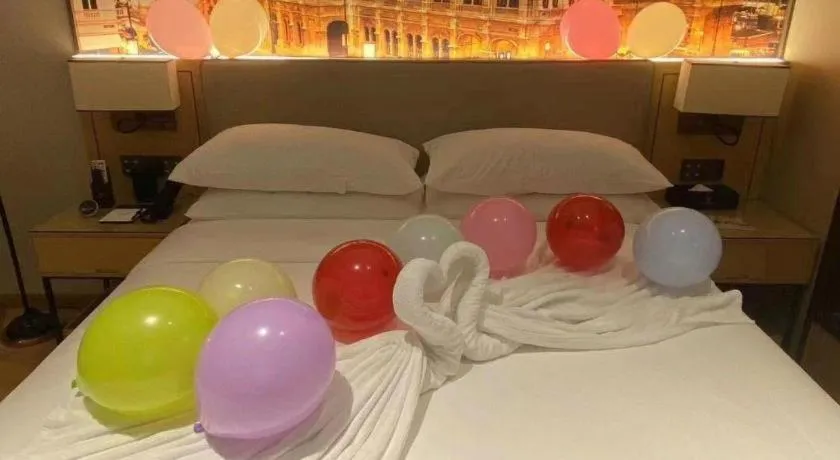 Bed in Vienna Hotel Nanchang West Station Guobo Metro Station