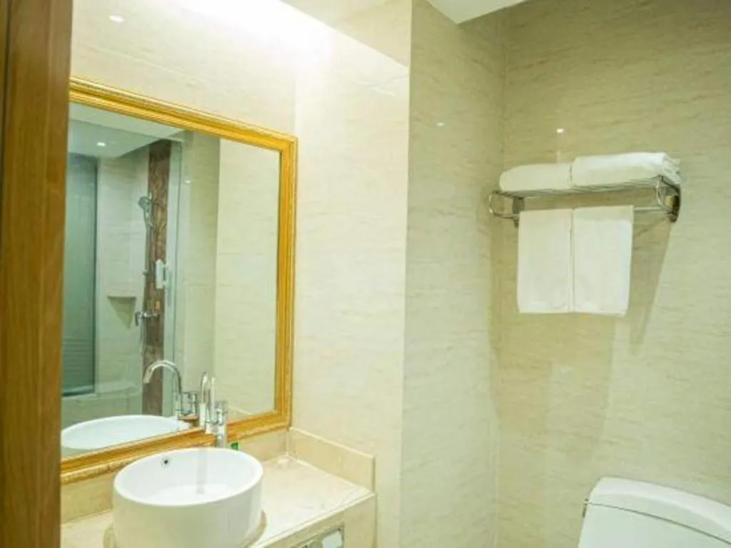 Vienna Hotel Shandong Linyi Mengyin