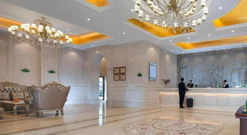 Vienna Hotel Guangdong Zhaoqing Sihui Tianguangxu