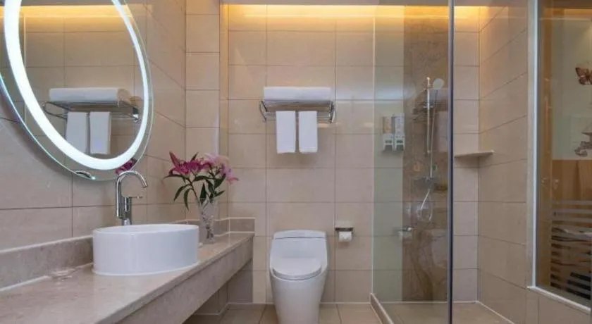 Vienna Hotel Guangdong Zhaoqing Sihui Tianguangxu