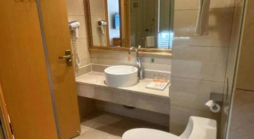 Vienna Hotel Guangdong Zhaoqing Sihui Tianguangxu