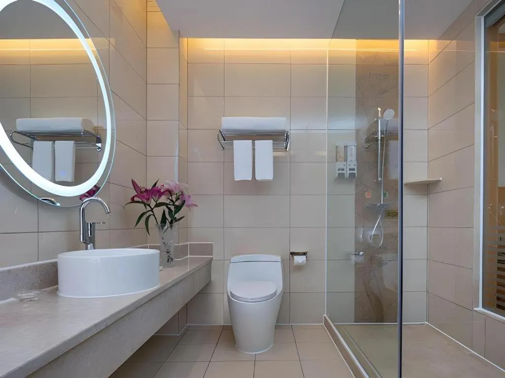 Vienna Hotel Guangdong Zhaoqing Sihui Tianguangxu