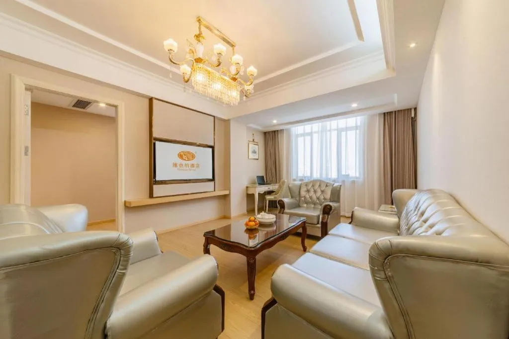 Vienna Hotel Guangdong Shantou South Bus Station