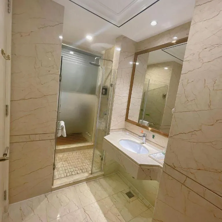 Vienna Hotel Guangdong Shantou South Bus Station