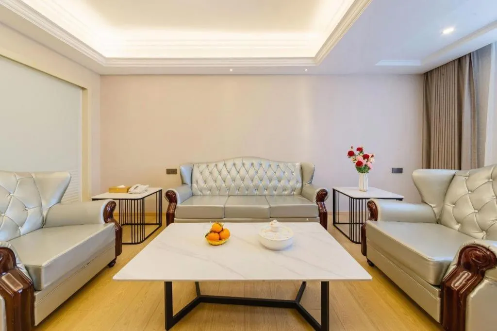 Vienna Hotel Guangdong Shantou South Bus Station