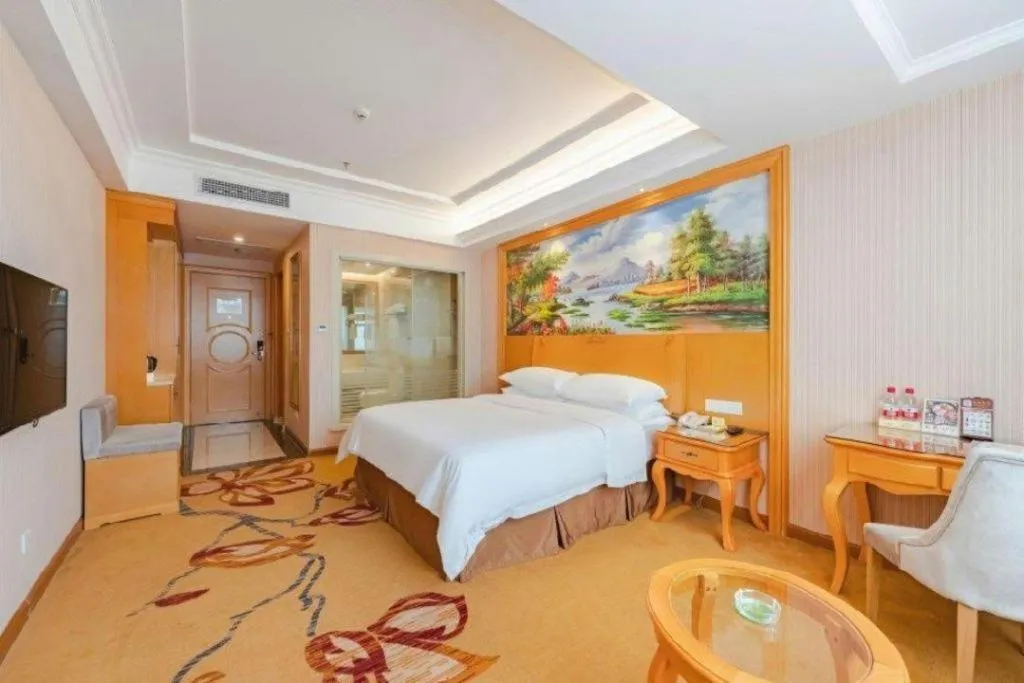 Bed in Vienna Hotel Guangdong Shantou South Bus Station
