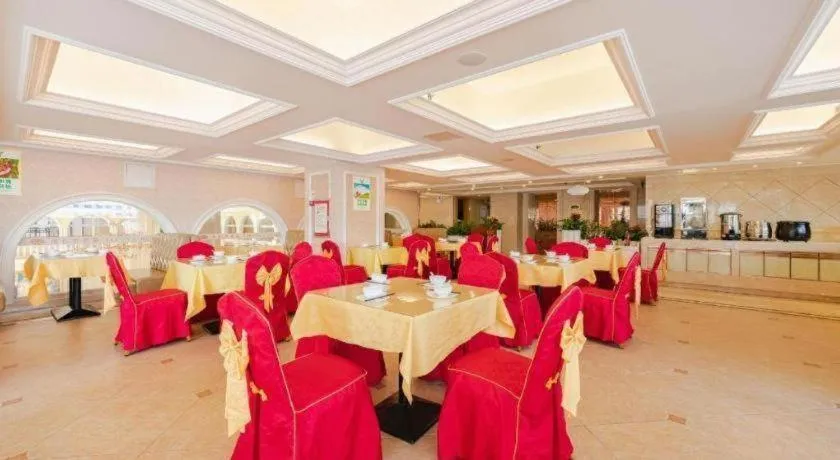 Vienna Hotel Guangdong Shantou South Bus Station