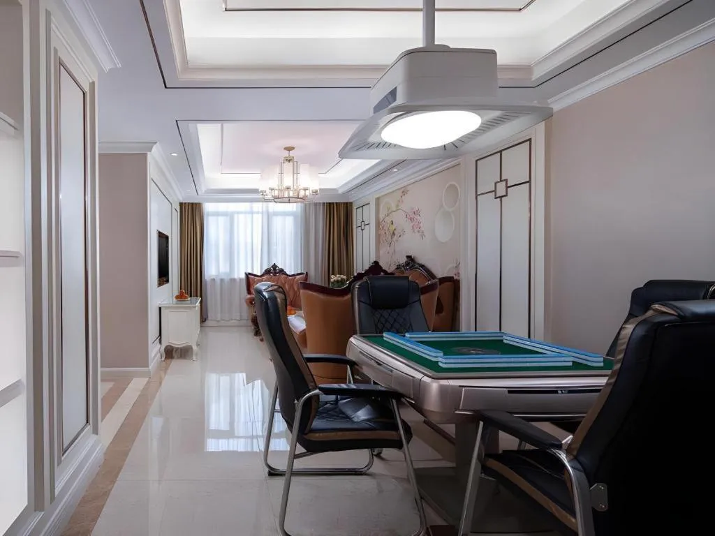 Vienna Hotel Guangdong Shantou South Bus Station