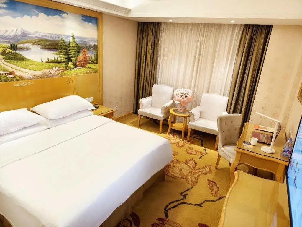 Bed in Vienna Hotel Shenzhen Longhua Good Day