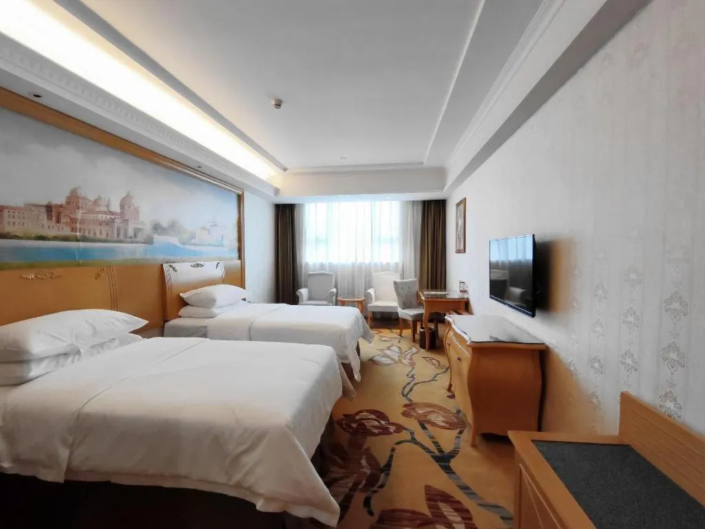 Bed in Vienna Hotel Shenzhen Longhua Good Day