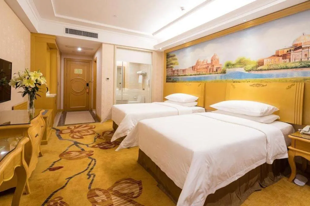 Bed in Vienna Hotel Shenzhen Longhua Good Day
