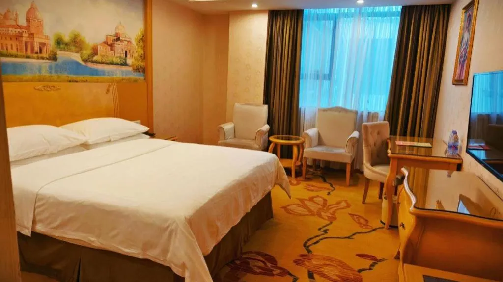 Bed in Vienna Hotel Shenzhen Longhua Good Day