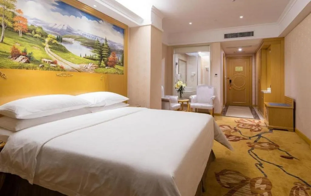 Bed in Vienna Hotel Shenzhen Longhua Good Day