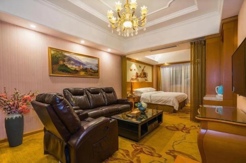 Vienna Hotel Shanghai Songjiang Market Miaoqian Street