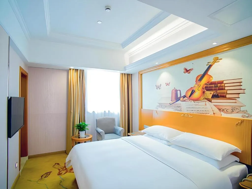 Bed in Vienna Hotel Shanghai Songjiang Market Miaoqian Street