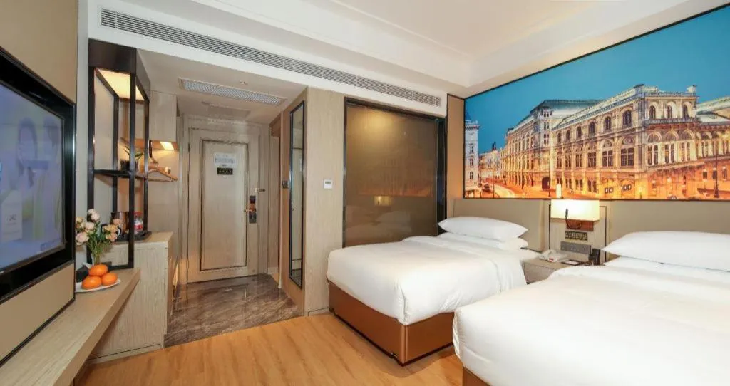 Bed in Vienna Hotel Shaanxi Xiianyang Yangling South Station