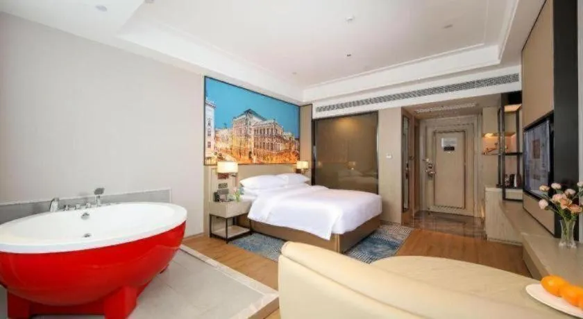 Bed in Vienna Hotel Shaanxi Xiianyang Yangling South Station