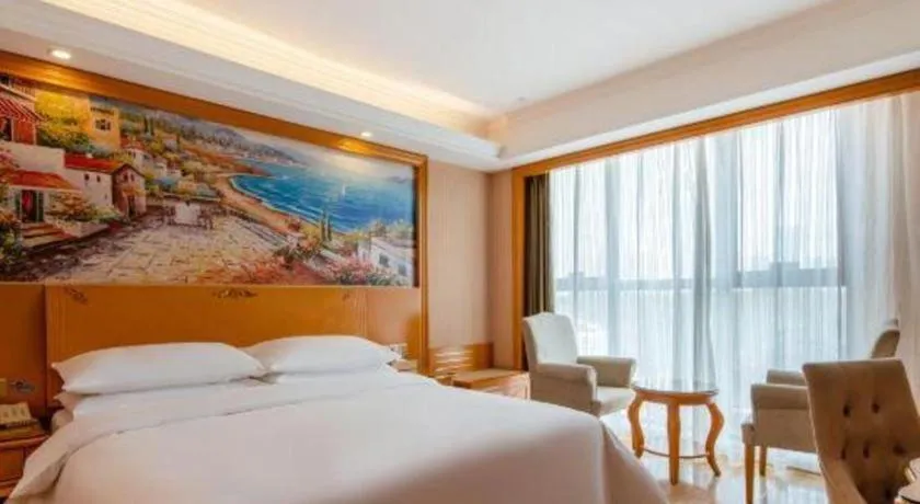 Bed in Vienna Hotel Chongqing West Station Southwesten Hospital