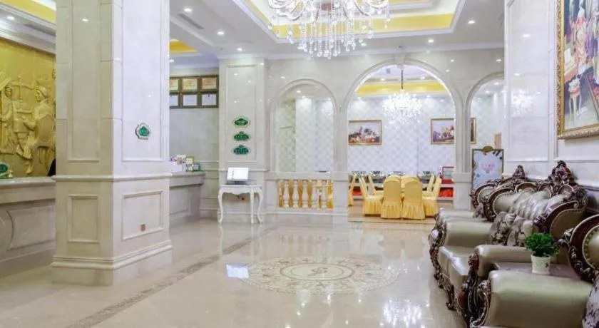 Vienna Hotel Chongqing West Station Southwesten Hospital