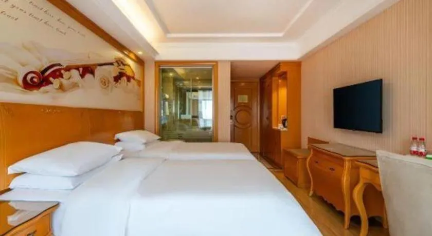 Bed in Vienna Hotel Chongqing West Station Southwesten Hospital