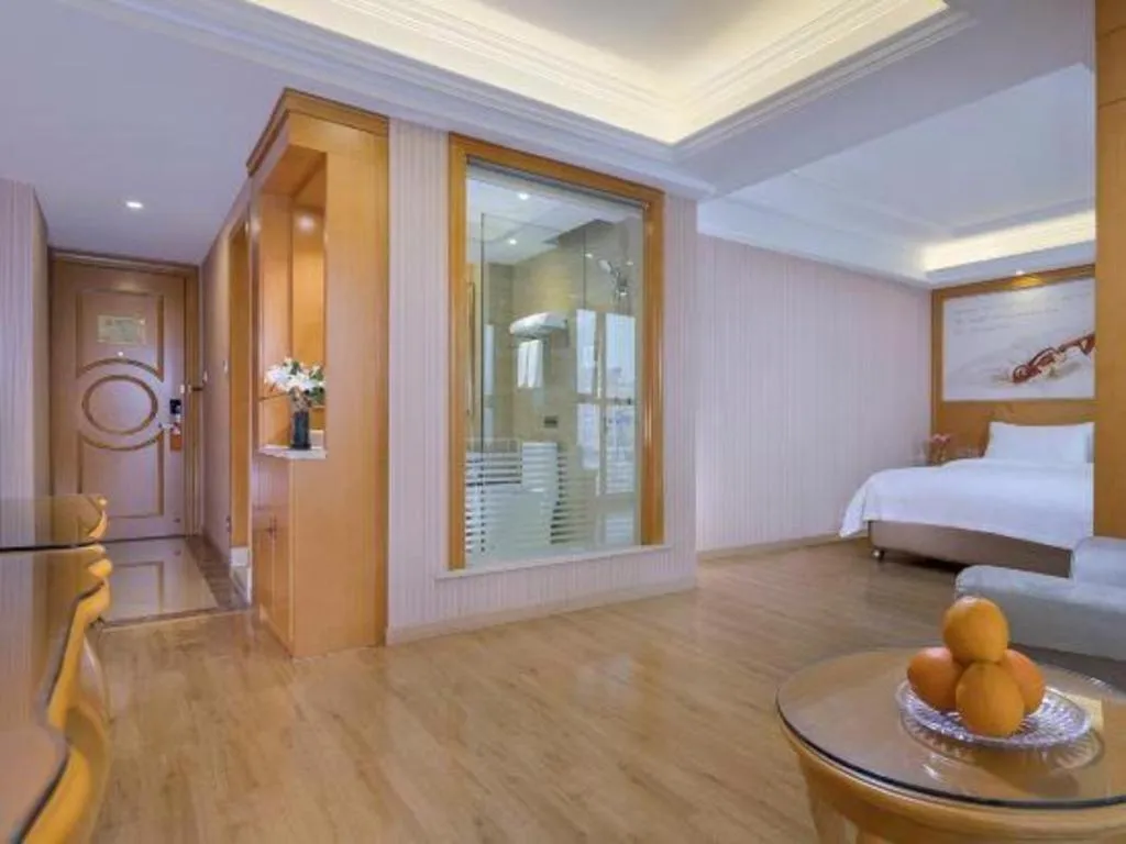 Bed in Vienna Hotel Chongqing West Station Southwesten Hospital