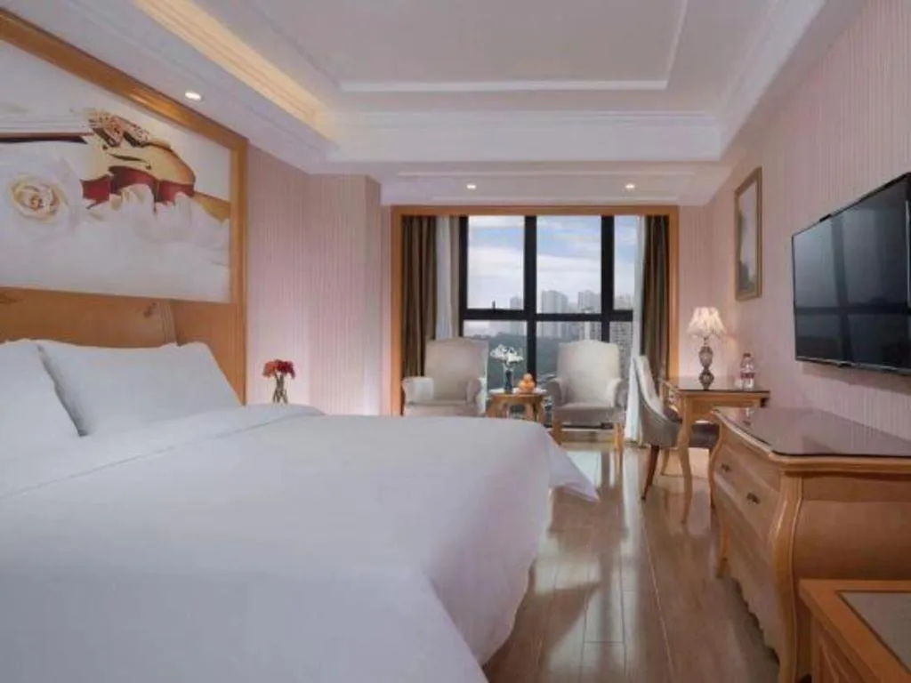 Bed in Vienna Hotel Chongqing West Station Southwesten Hospital