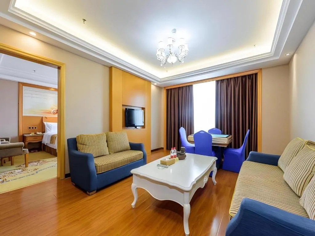 Vienna Hotel Nanning Anji Wanda 33rd Middle School Metro Station