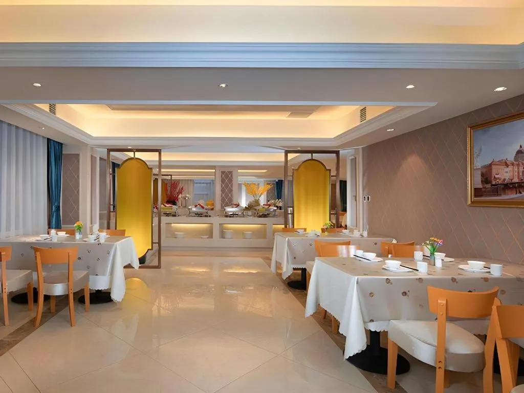 Vienna Hotel Jilin Dunhua High-Speed Railway Station