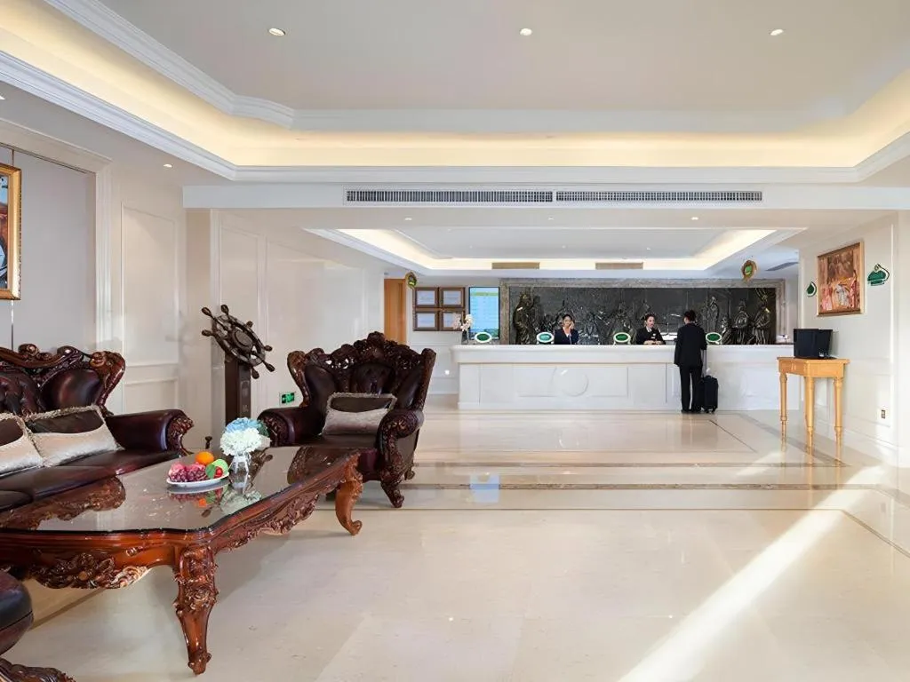 Vienna Hotel Jilin Dunhua High-Speed Railway Station