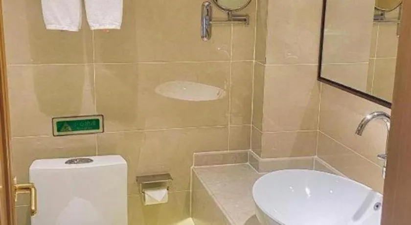 Vienna Hotel Chongqing Lijiatuo Pedestrian Street