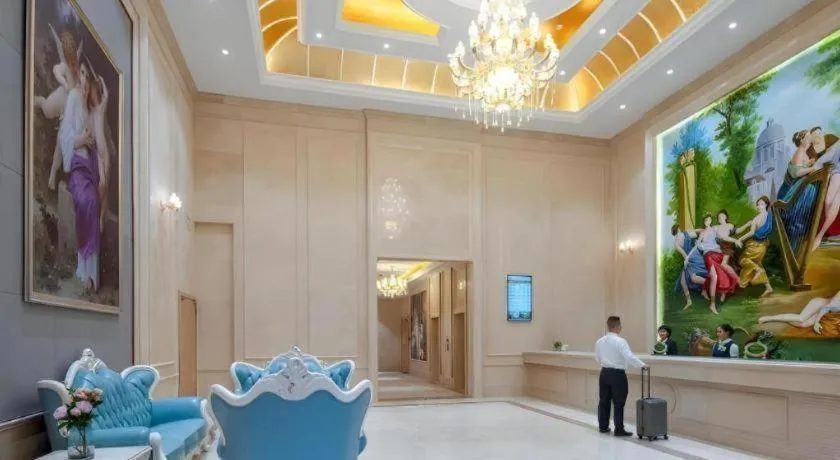 Vienna Hotel Chongqing Lijiatuo Pedestrian Street