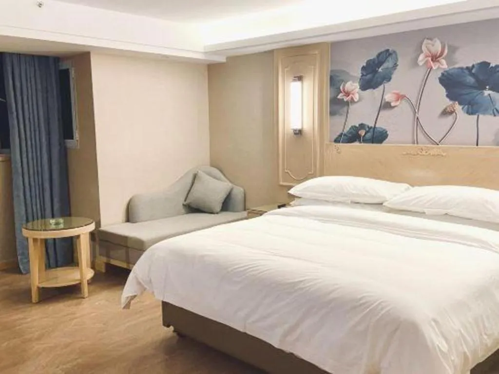 Bed in Vienna Hotel Chongqing Lijiatuo Pedestrian Street