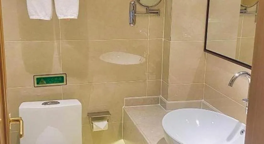 Vienna Hotel Chongqing Lijiatuo Pedestrian Street