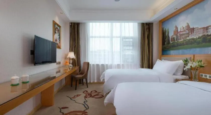 Bed in Vienna Hotel Hubei Jinzhou Changjiang University