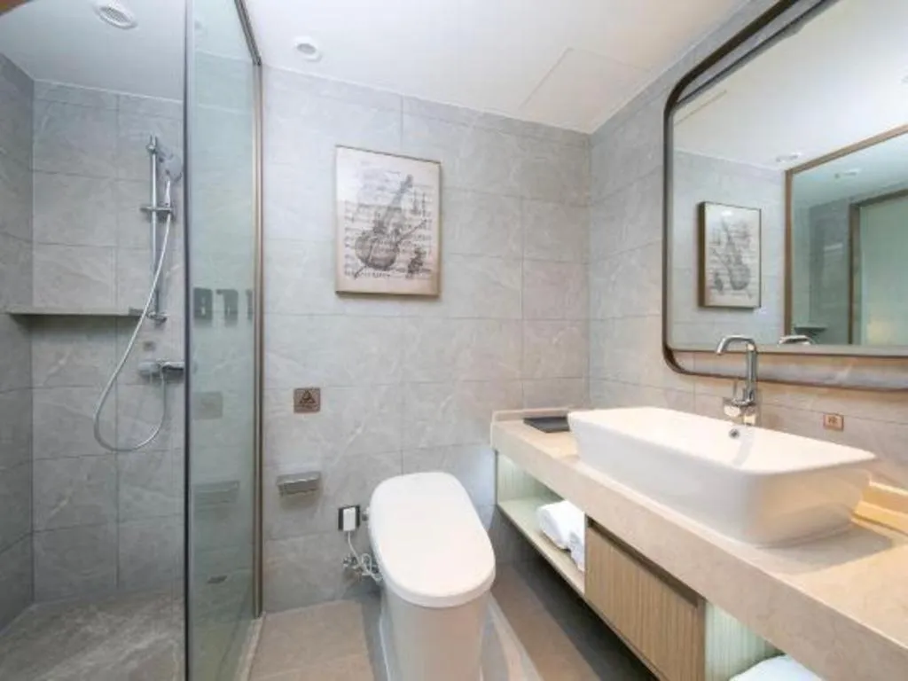 Vienna Hotel Hubei Jinzhou Changjiang University