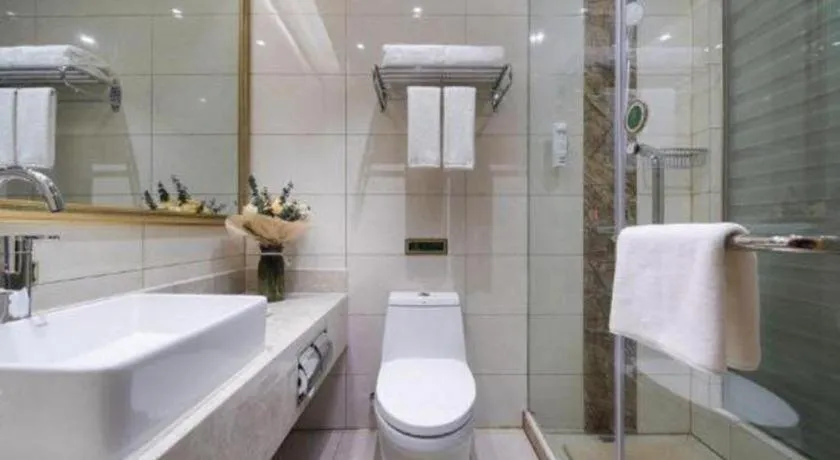 Vienna Hotel Anhui Jixi High-Speed Railway Station