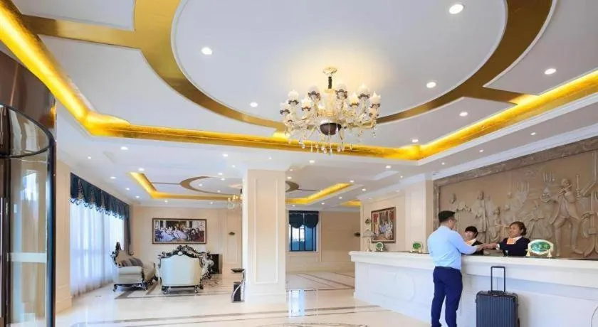 Vienna Hotel Anhui Jixi High-Speed Railway Station