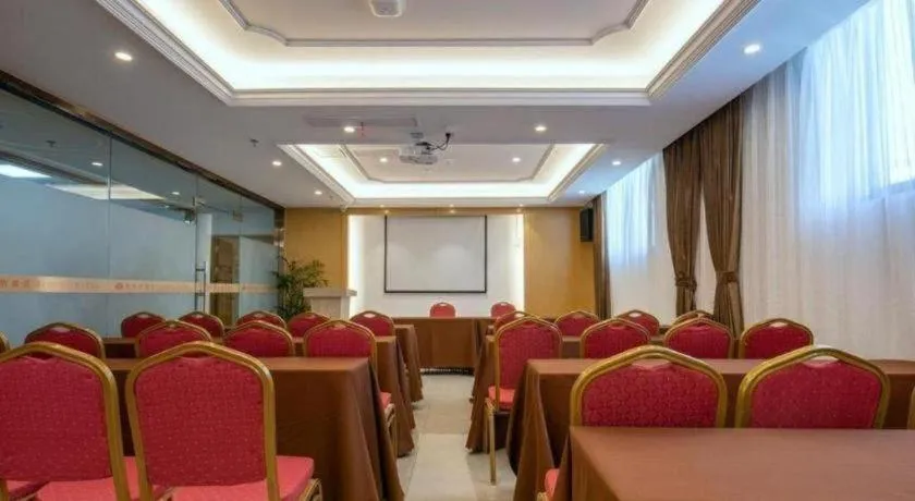 Vienna Hotel Anhui Jixi High-Speed Railway Station