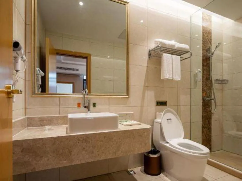 Vienna Hotel Anhui Jixi High-Speed Railway Station