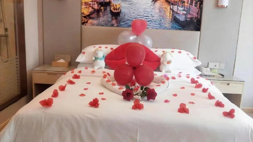 Bed in Vienna Hotel Chongqing Fengdu