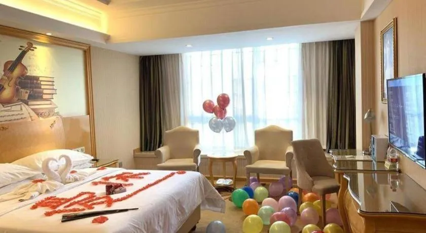 Bed in Vienna Hotel Guangxi Guilin Gongchengtianjie