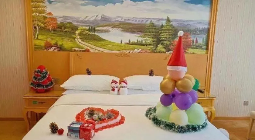 Bed in Vienna Hotel Guangxi Guilin Gongchengtianjie