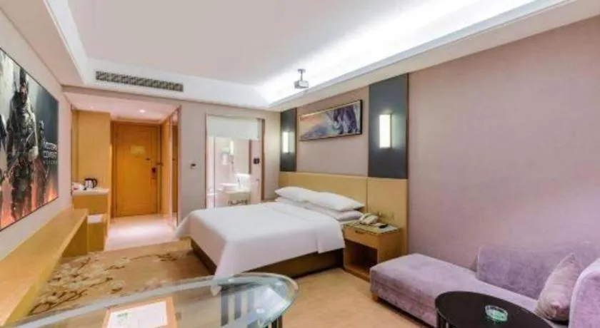 Bed in Vienna Hotel Guangdong Zhongshan Xiaolan High-Speed Railway Station