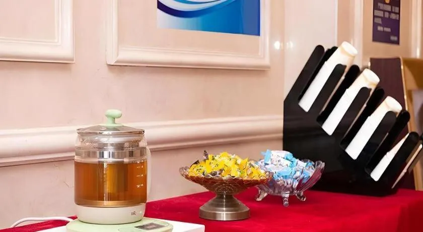 Vienna Hotel Xuzhou Junsheng Plaza Benteng Avenue Metro Station