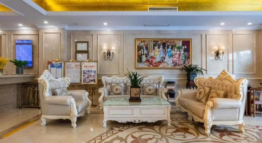 Vienna Hotel Xuzhou Junsheng Plaza Benteng Avenue Metro Station