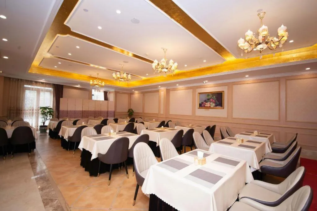 Vienna Hotel Xuzhou Junsheng Plaza Benteng Avenue Metro Station